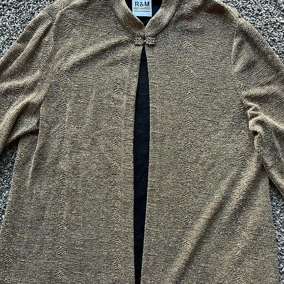 R&M Button up Cardigan Womens Medium Gold Glittery Textured Faux Diamond Clip - Picture 2 of 7